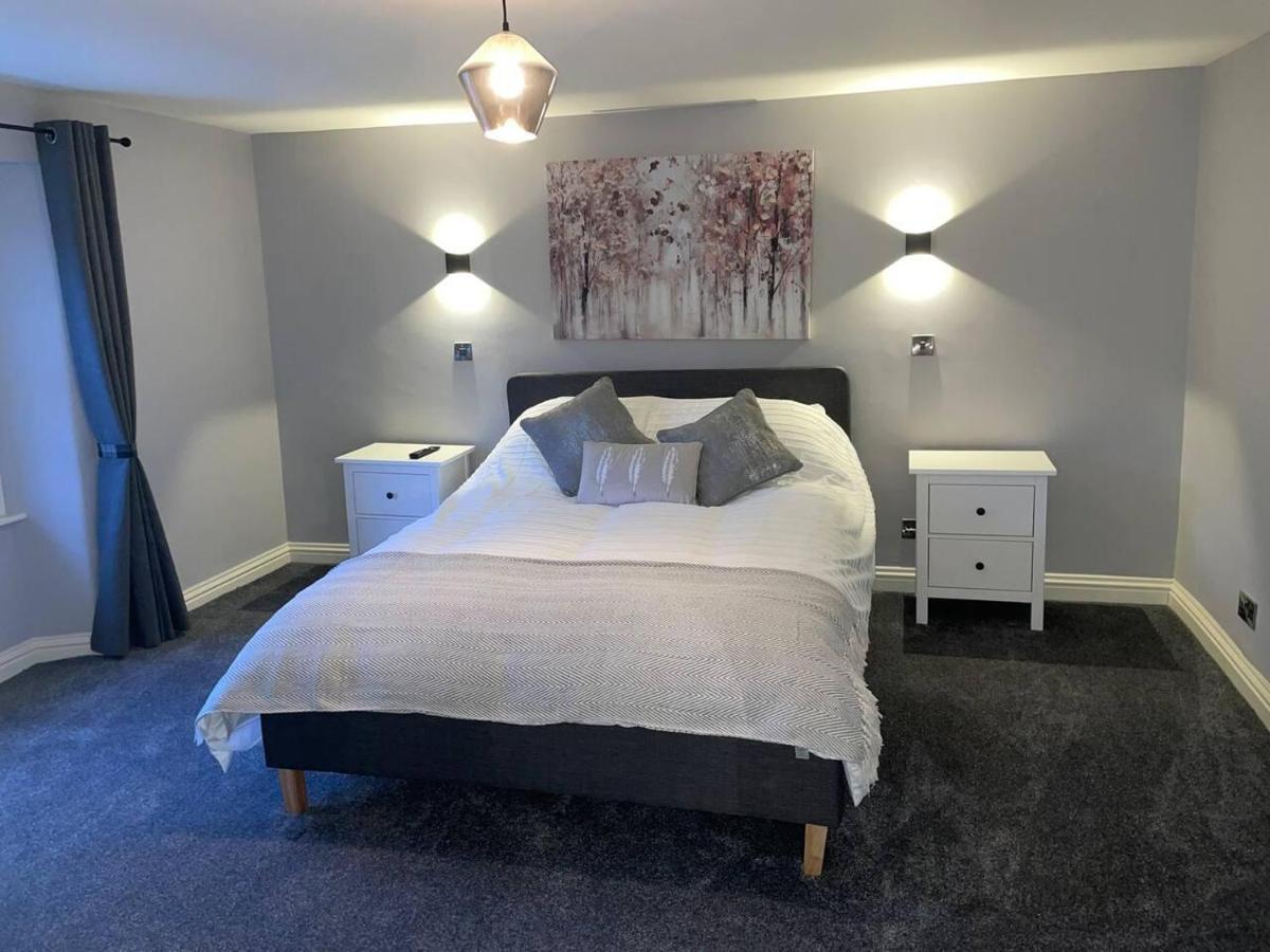 Cosy Apartment Above Village Pub Buxton  Exteriör bild